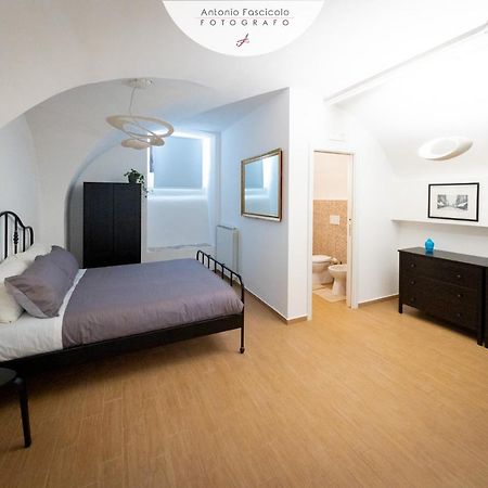 Antica Dimora Lombardi 2 Apartment บารี ภายนอก รูปภาพ